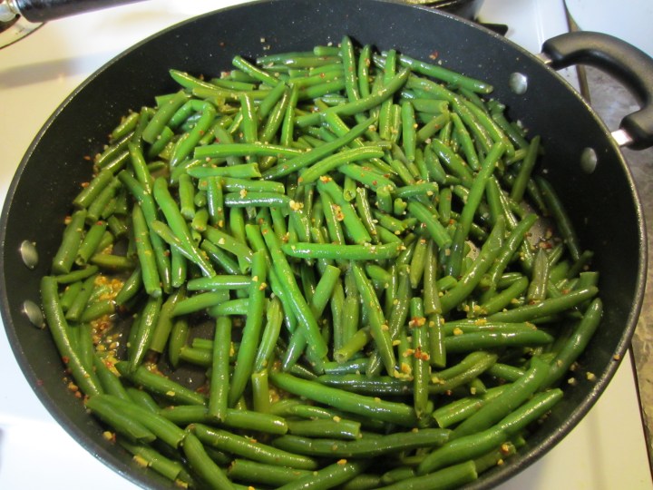 Easy Garlic Green Beans