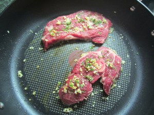 Garlic and Rosemary Coated Lamb Chops